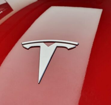 Tesla: Accionistas Aprueban Sueldo de $56,000 Millones para Elon Musk y Traslado a Texas